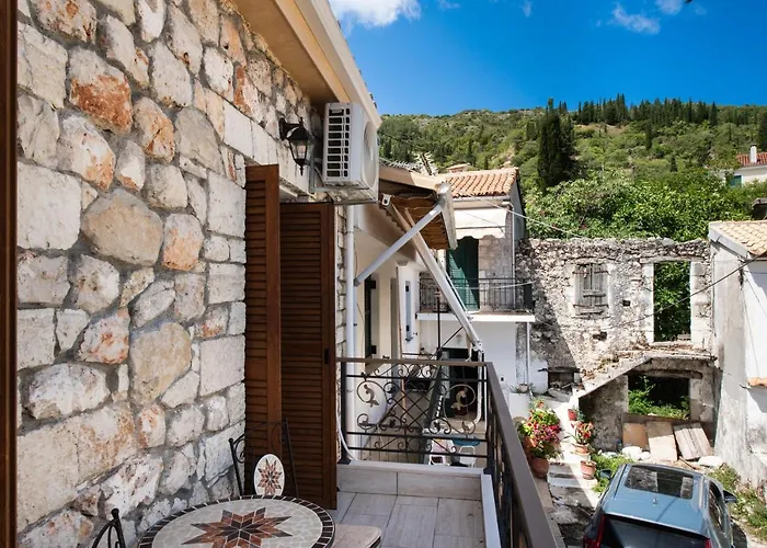 Villa Stone Hermione Kariá