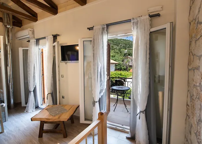 Stone Hermione Villa